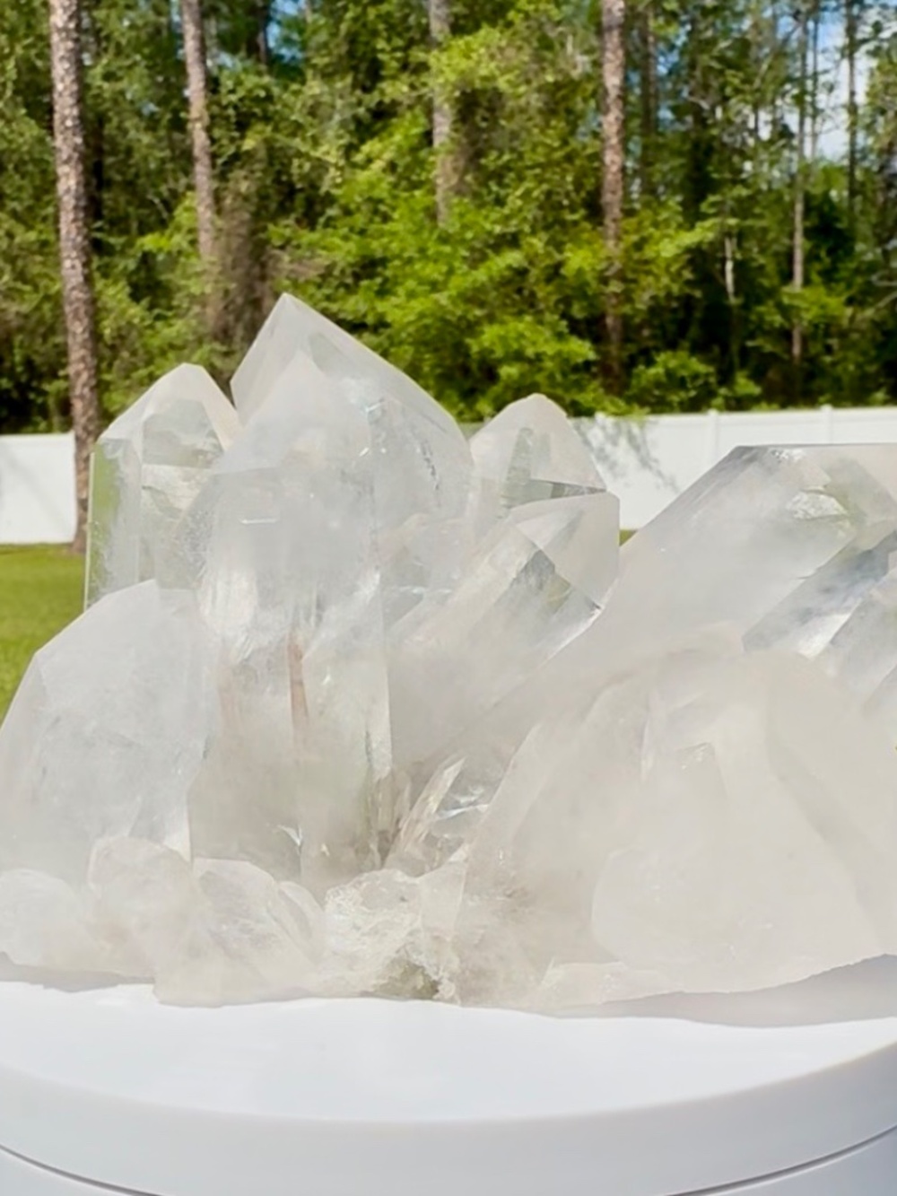 Large Beautiful Crystal Quartz Cluster - Picture 3 of 6